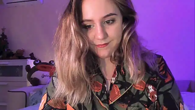 Snapshot of Diana_Flower chatting on 02/22/25, 05:24 Diana Flower online show from 02/22/25, 05:24