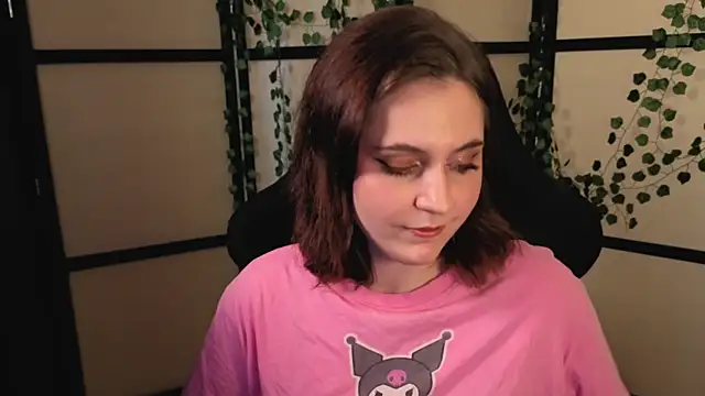 Diana Flower online show from 04/22/26, 01:07