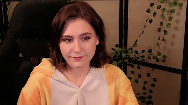 Snapshot of Diana_Flower chatting on 02/13/26, 11:43 Diana Flower online show from 02/13/26, 11:43