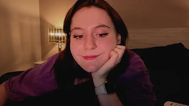 Diana Flower online show from 10/22/25, 02:55