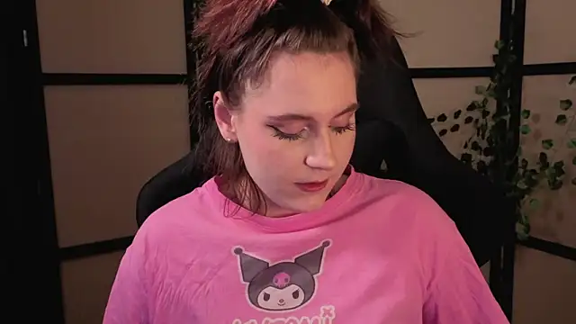 Snapshot of Diana_Flower chatting on 03/29/26, 11:34 Diana Flower online show from 03/29/26, 11:34