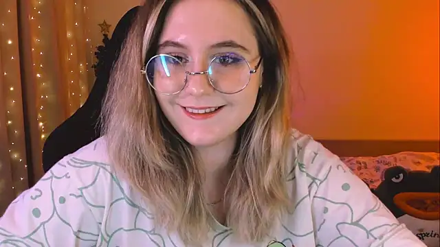 Snapshot of Diana_Flower chatting on 01/31/25, 10:10 Diana Flower online show from 01/31/25, 10:10
