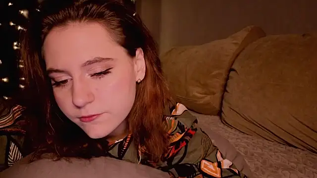 Diana Flower online show from 12/17/25, 02:05