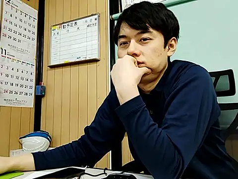 whitebriefboy online show from 11/07/25, 01:48