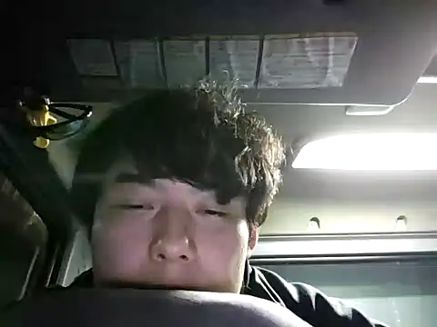 whitebriefboy online show from 01/18/25, 05:26