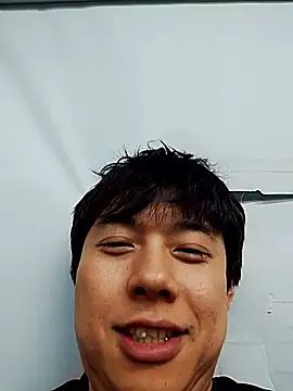 whitebriefboy online show from 10/08/25, 03:24