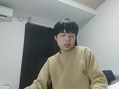 Snapshot of whitebriefboy chatting on 02/13/26, 08:20 whitebriefboy online show from 02/13/26, 08:20