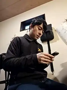 whitebriefboy online show from 03/10/26, 10:14