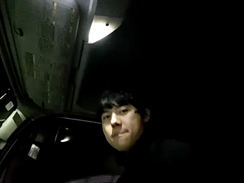 whitebriefboy online show from 01/08/26, 03:29