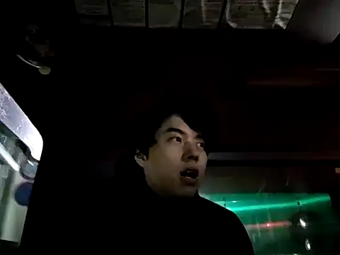 whitebriefboy online show from 01/25/25, 02:03