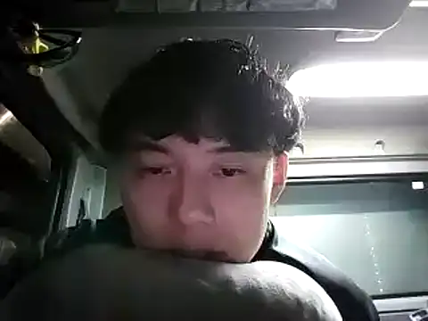 whitebriefboy online show from 01/29/25, 05:24