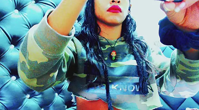 Snapshot of danna_veryhot_ chatting on 03/15/25, 11:06 danna veryhot online show from 03/15/25, 11:06