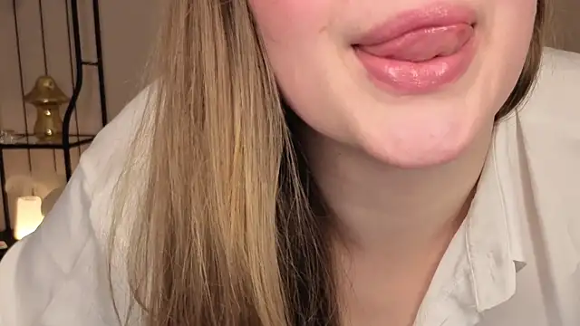 Helens love online show from 03/03/26, 07:59