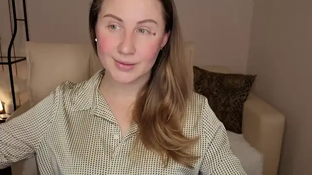 Helens love online show from 11/04/25, 01:31