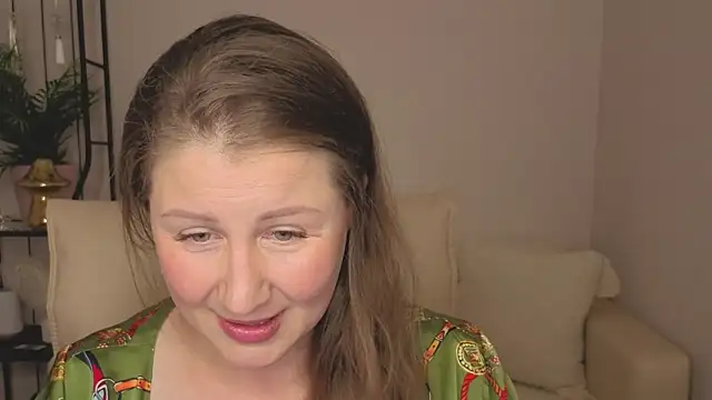 Snapshot of Helens_love chatting on 07/10/26, 02:55 Helens love online show from 07/10/26, 02:55