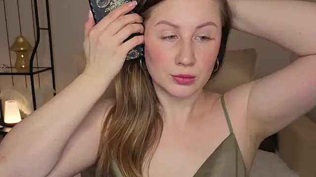 Helens love online show from 04/03/26, 02:40