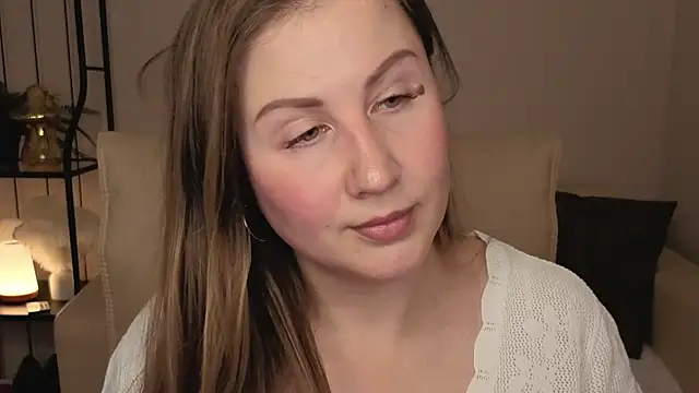 Helens love online show from 11/13/25, 01:53