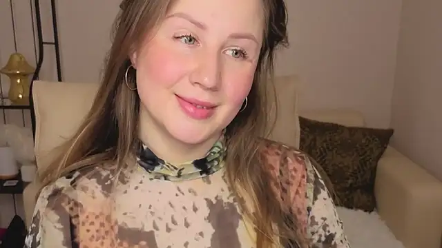 Helens love online show from 04/17/26, 02:25