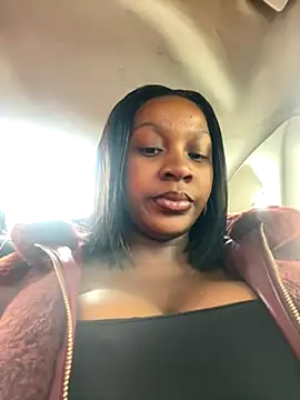 Snapshot of Candy_Love_18 chatting on 10/20/25, 10:16 Candy Love 18 online show from 10/20/25, 10:16