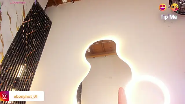 ebony hot1 online show from 10/01/25, 02:10