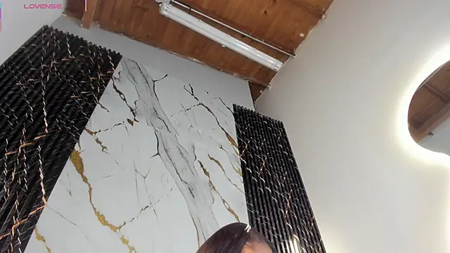 Snapshot of ebony_hot1 chatting on 02/17/26, 01:30 ebony hot1 online show from 02/17/26, 01:30