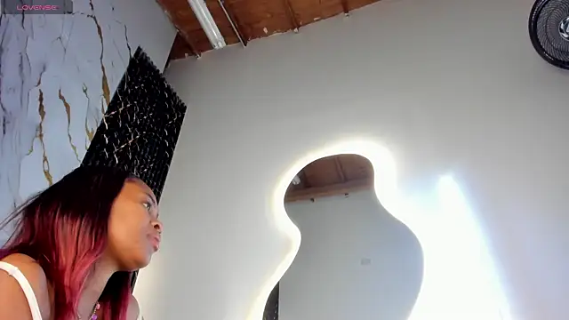 ebony hot1 online show from 03/17/26, 01:58