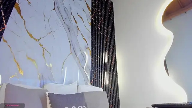 ebony hot1 online show from 03/12/26, 01:59