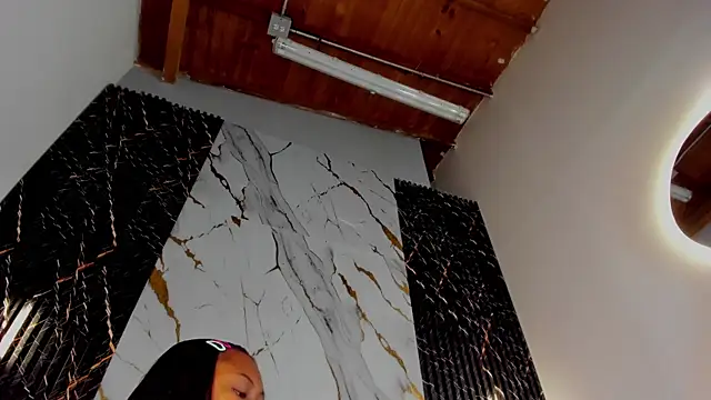 Snapshot of ebony_hot1 chatting on 03/03/26, 01:40 ebony hot1 online show from 03/03/26, 01:40