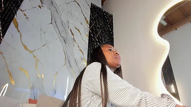 Snapshot of ebony_hot1 chatting on 02/04/26, 03:29 ebony hot1 online show from 02/04/26, 03:29