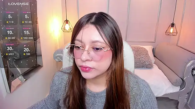 Snapshot of Lanna18 chatting on 09/24/25, 11:39 Lanna18 online show from 09/24/25, 11:39