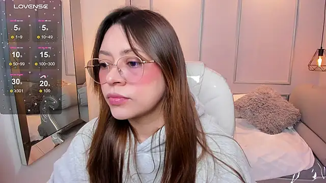 Snapshot of Lanna18 chatting on 09/27/25, 12:00 Lanna18 online show from 09/27/25, 12:00