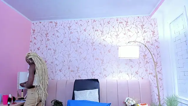 amber-hill online show from 12/20/25, 05:10