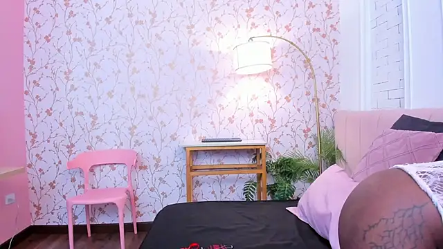 amber-hill online show from 04/09/26, 11:38