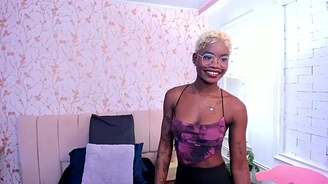 amber-hill online show from 02/11/26, 04:18