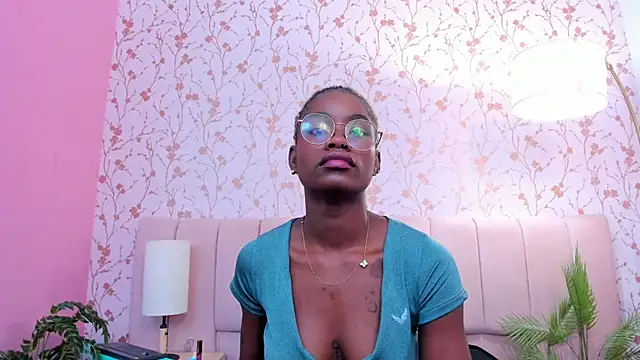 amber-hill online show from 11/08/25, 07:56