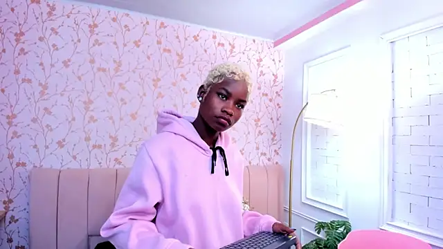 amber-hill online show from 02/12/26, 05:07