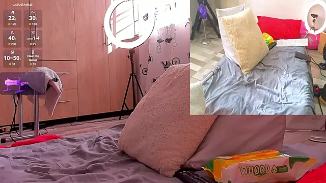 jolee   online show from 02/22/26, 09:05