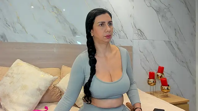 Snapshot of jhasly_am chatting on 06/08/26, 12:06 jhasly am online show from 06/08/26, 12:06