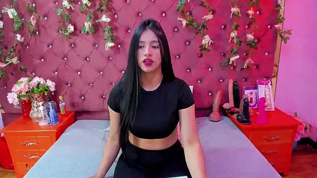 Snapshot of Mariana_Prin chatting on 10/05/25, 02:46 Mariana Prin online show from 10/05/25, 02:46