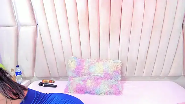 SaraLoveee  online show from 03/04/26, 02:41