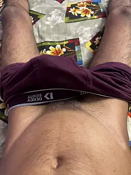 Snapshot of hard_dick_boy123 chatting on 05/05/26, 12:02 hard dick boy123 online show from 05/05/26, 12:02