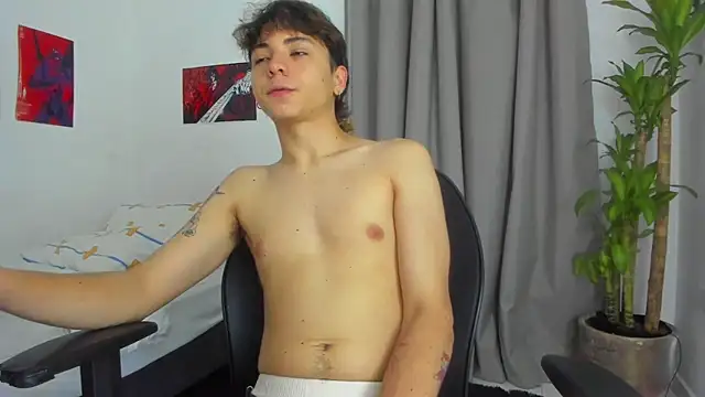 Joe23   online show from 12/04/25, 02:21