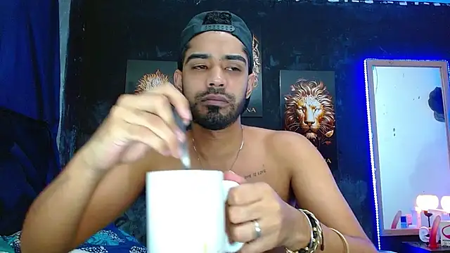 ryanse hot online show from 10/31/25, 07:32