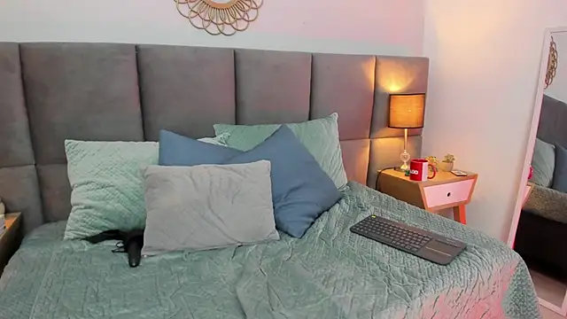 Snapshot of Janne_lee chatting on 09/20/25, 03:28 Janne lee online show from 09/20/25, 03:28