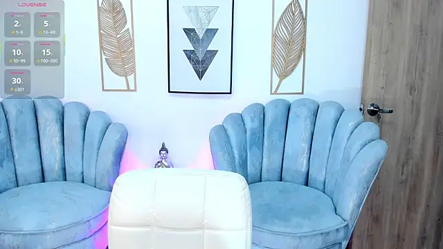 naomii campbell  online show from 09/11/25, 01:22