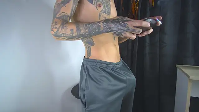 Snapshot of semalas69 chatting on 06/11/26, 12:54 semalas69 online show from 06/11/26, 12:54