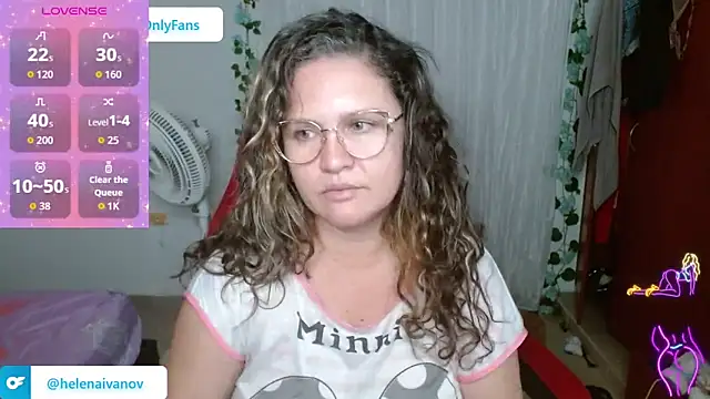 Snapshot of helenca43 chatting on 02/12/26, 09:20 helenca43 online show from 02/12/26, 09:20