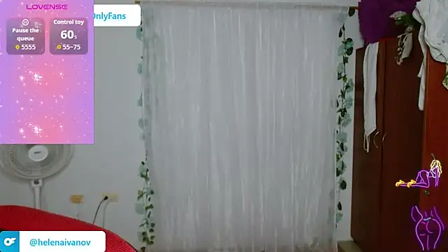 Snapshot of helenca43 chatting on 02/02/26, 09:19 helenca43 online show from 02/02/26, 09:19