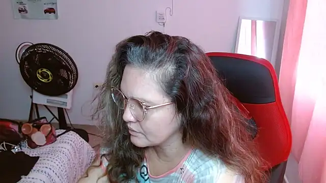 Snapshot of helenca43 chatting on 10/02/25, 12:30 helenca43 online show from 10/02/25, 12:30
