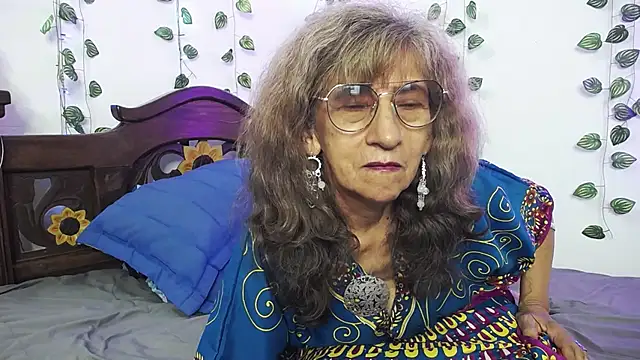 DominaLeona online show from 03/19/25, 05:08